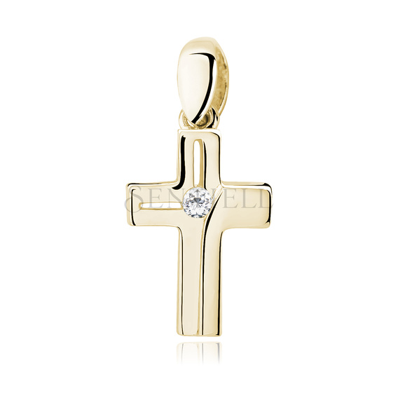 Srebrny (pr.925) elegancki pozłacany krzyżyk z cyrkonią